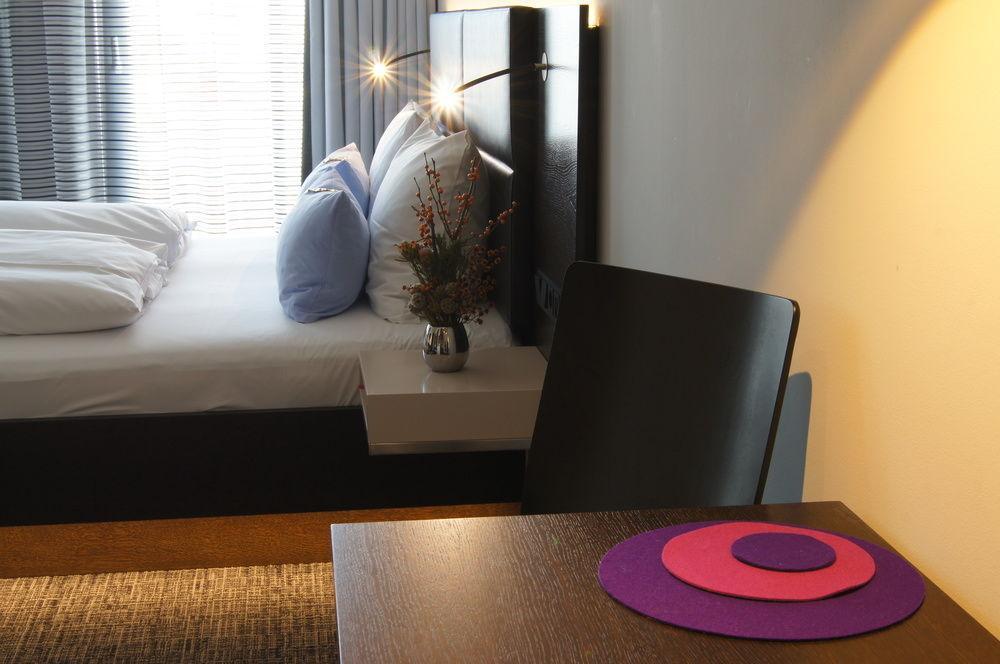 Schiller 5 Hotel München Buitenkant foto